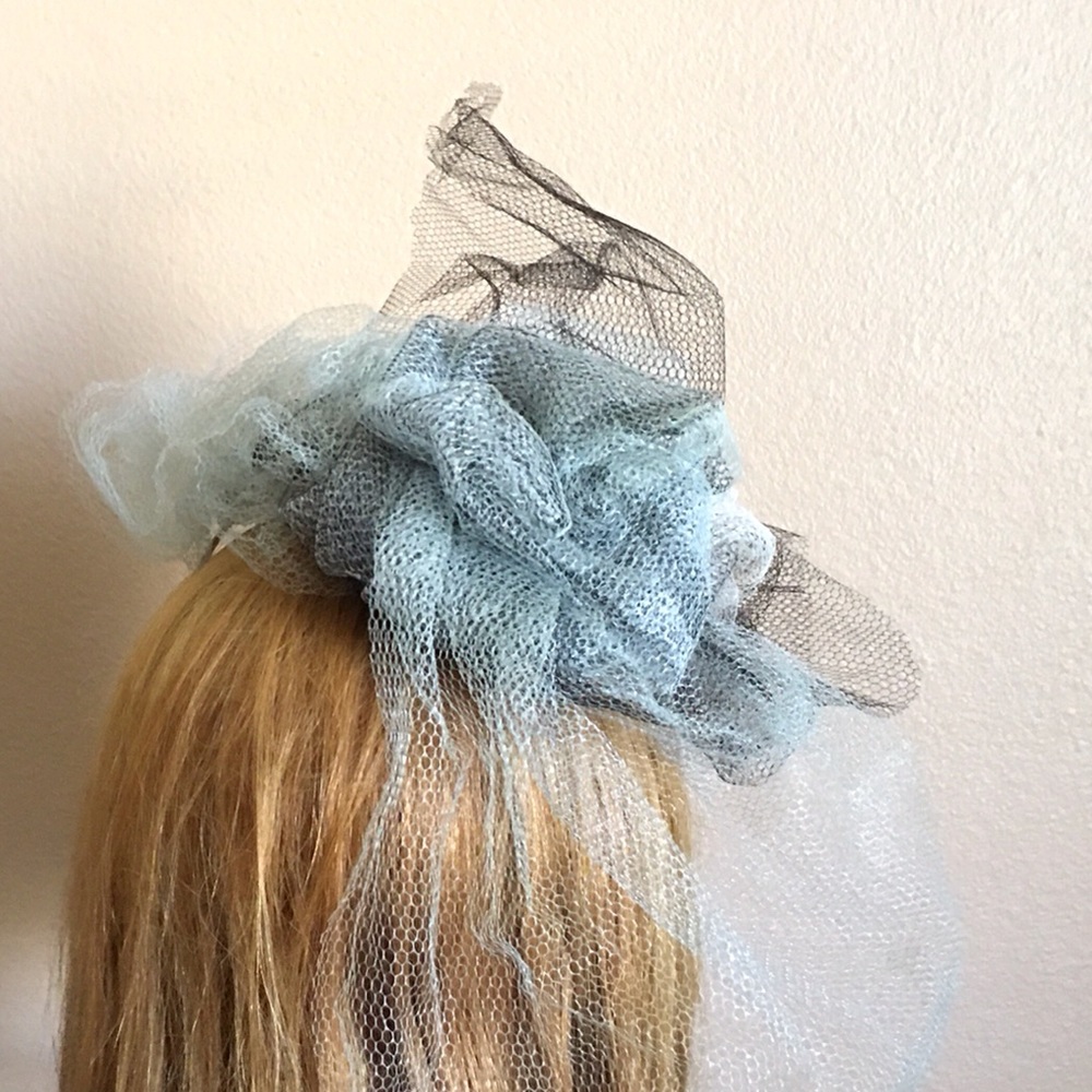Fancy Fascinator - Picture 4 of 7